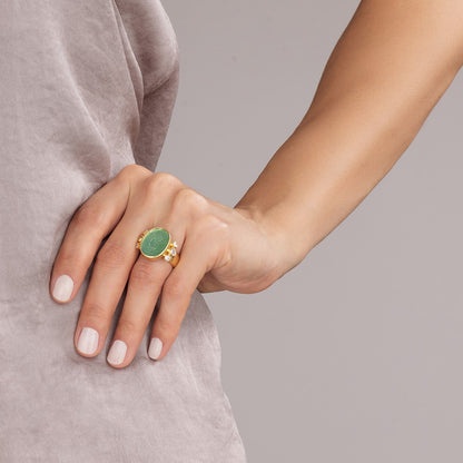 Gurhan Antiquities Carved Ring