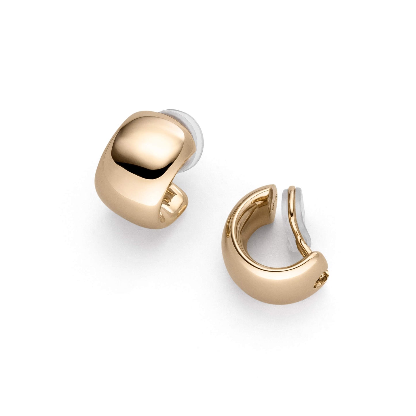 IsabelleFa Ellipse Huggie Earrings