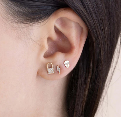 Zoë Chicco Single Diamond Lightning Bolt Stud Earring